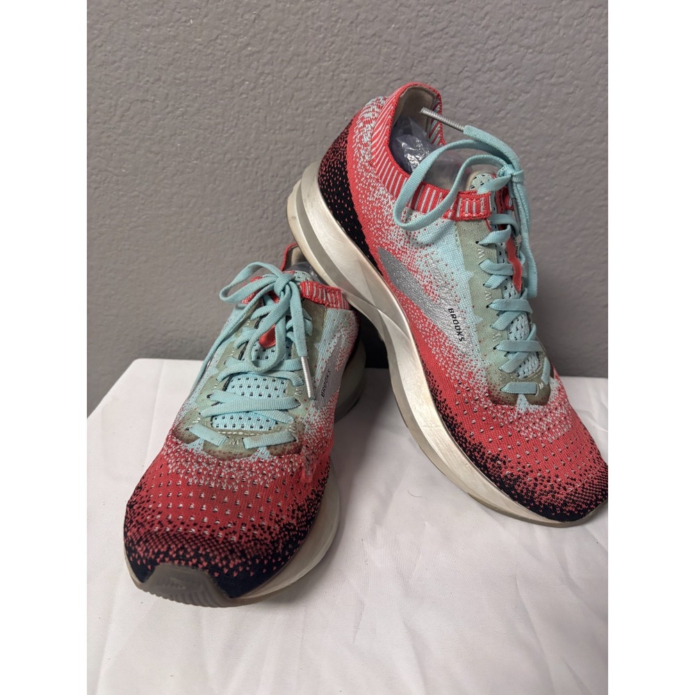 Brooks Womens 9 Levitate 2 Running Shoes Coral Blue Knit DNA AMP 1202791B872